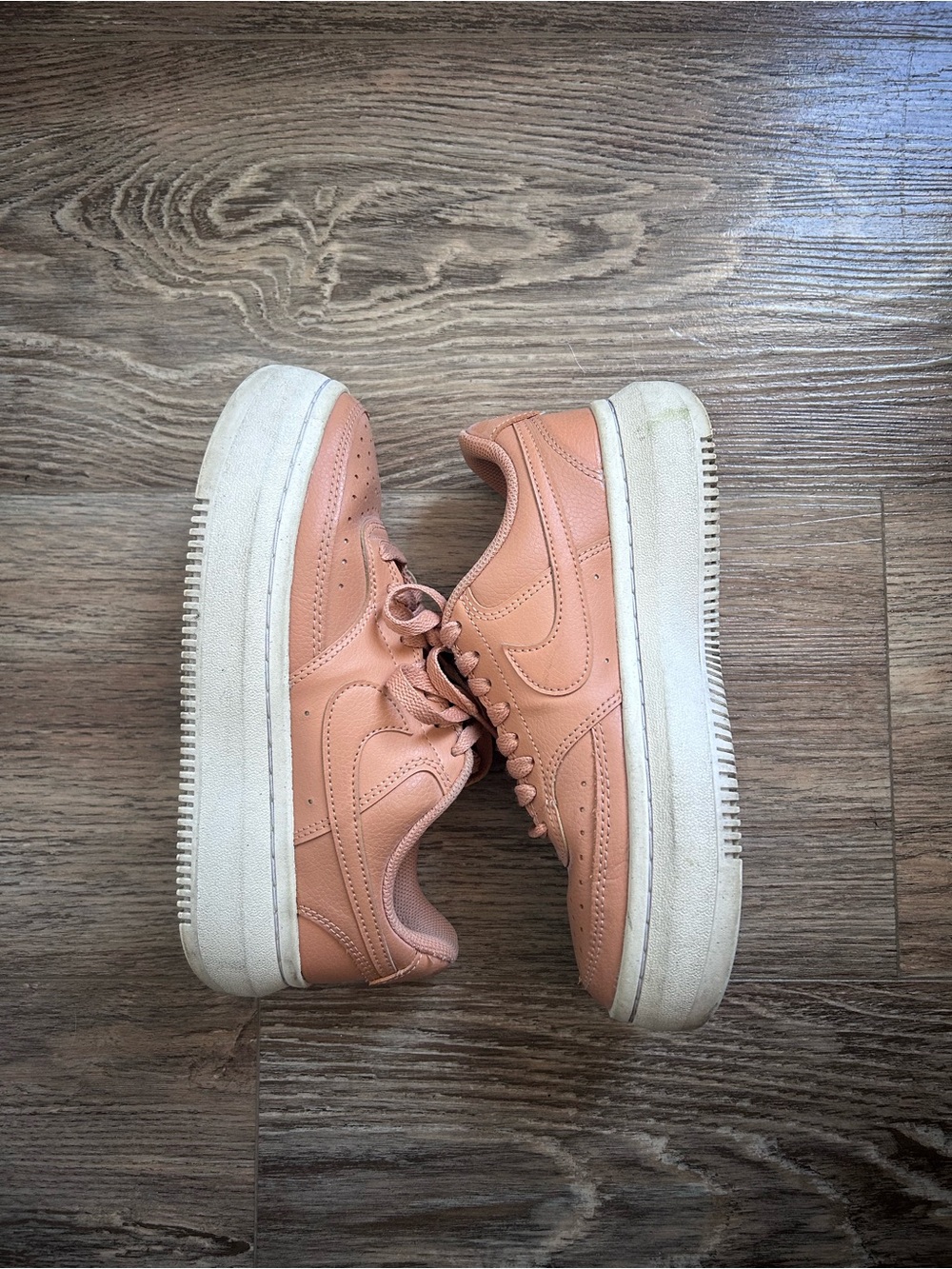 Nike Women's Low-Top Sneakers in Peach